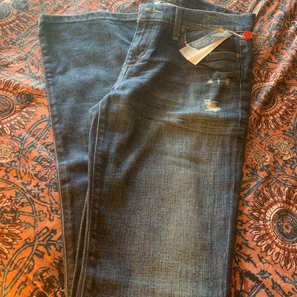 Joes Jeans - Designer jeans ladies!